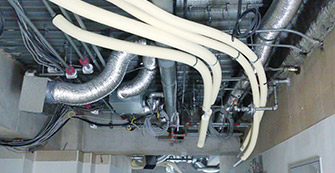 空調・給排水などライフラインの改修工事