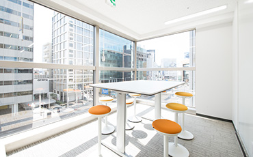 カフェラウンジの設置